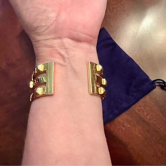 NIB RARE Tory Burch 16K Gold Plated Bracelet - Picture 8 of 10